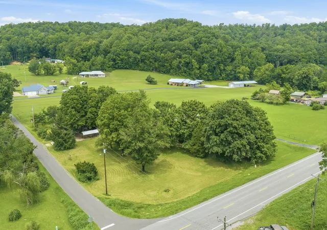 45th image of 42 Depriest Bend Dr, Lobelville, TN 37097 | MLS# 3501025