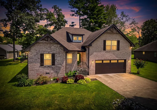 Photo 3 of Single family home for sale at 1044 Northridge Dr, Greenbrier, TN 37073 | MLS# 3501144 | Listing updated on 2026-08-20
