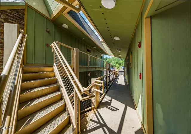 2nd image of 513 Mccarter Road, Gatlinburg, TN 37738 | MLS# 3510490