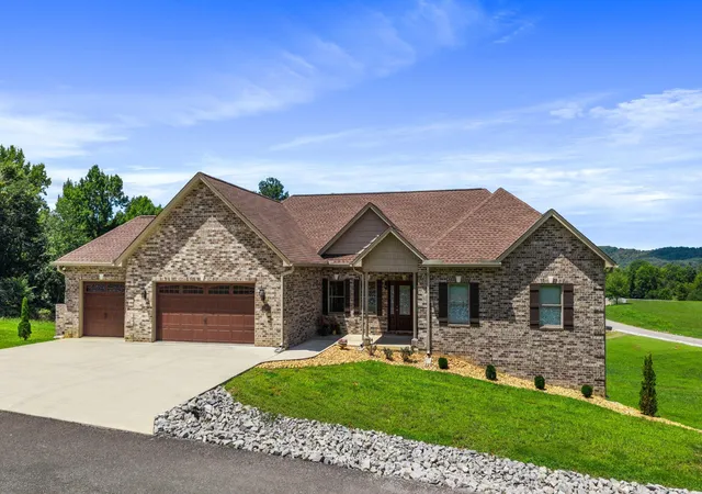 Photo 4 of Single family home for sale at 54 Hummingbird Ct, Decatur, TN 37322 | MLS# 3501097 | Listing updated on 2026-08-13