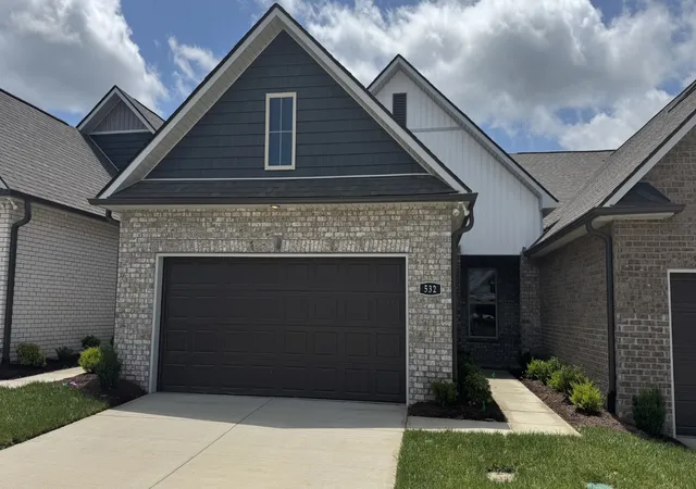 1st image of 532 W Foxrun, Springfield, TN 37172 | MLS# 3512985