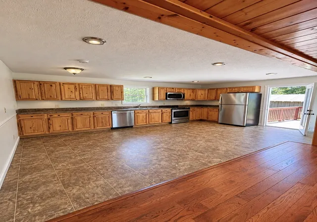 Photo 3 of Single family home for sale at 257 Glen Holliday Rd, Indian Mound, TN 37079 | MLS# 3514903 | Listing updated on 2026-10-26