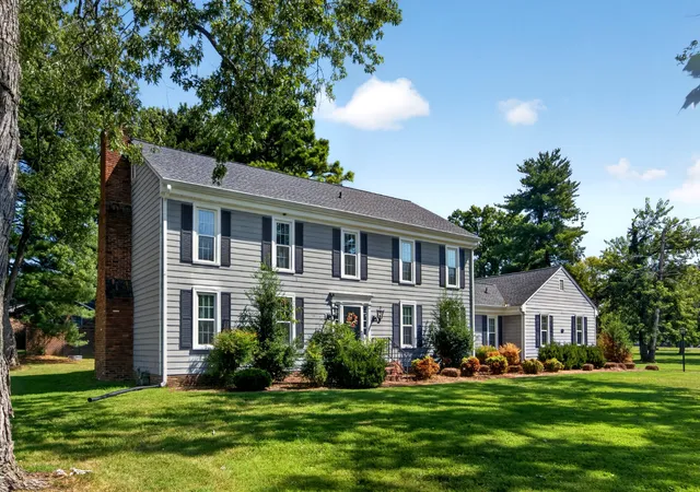 Photo 1 of Single family home for sale at 109 Skyview Dr, Hendersonville, TN 37075 | MLS# 3511225 | Listing updated on 2026-09-03