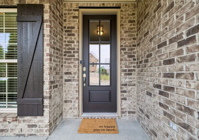 Photo 3 of Single family home for sale at 2012 Devonwood Ln, Thompsons Station, TN 37179 | MLS# 3510021 | Listing updated on 2026-10-09