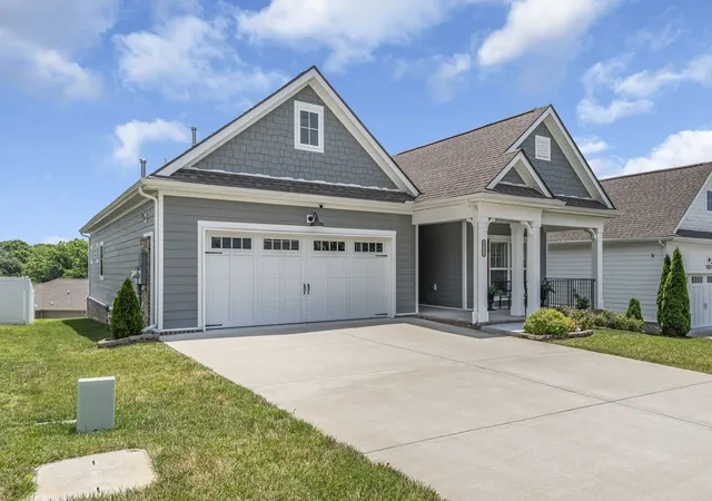 Photo 2 of Single family home for sale at 421 Butler Rd, Mount Juliet, TN 37122 | MLS# 3501201 | Listing updated on 2026-08-29