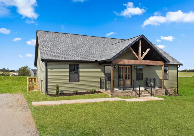 Photo 2 of Single family home for sale at 305 Irene Ct, Lafayette, TN 37083 | MLS# 3501156 | Listing updated on 2026-10-03