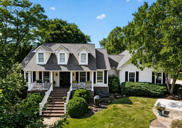1st image of 186 Lakeview Cove Dr, Loudon, TN 37774 | MLS# 3501159