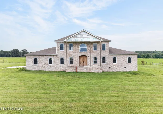 Single family home for sale at 9391 Hwy 127n, Crossville, TN 38571 | MLS# 3501161