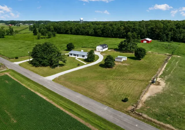 1st image of 2054 Robinson Rd, Smithville, TN 37166 | MLS# 3501198