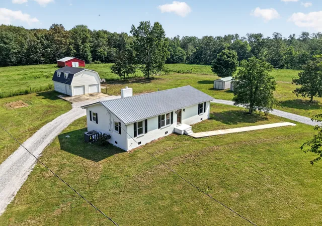 2nd image of 2054 Robinson Rd, Smithville, TN 37166 | MLS# 3501198