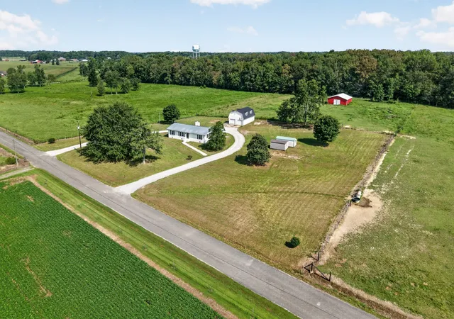 53rd image of 2054 Robinson Rd, Smithville, TN 37166 | MLS# 3501198