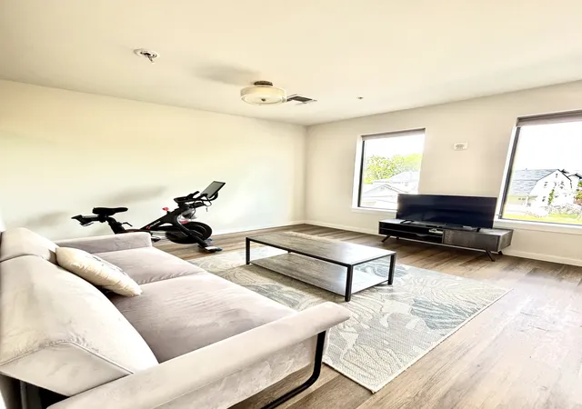 Photo 3 of Condo for sale at 1900 12th Avenue S #307, Nashville, TN 37203 | MLS# 3501191 | Listing updated on 2026-10-09