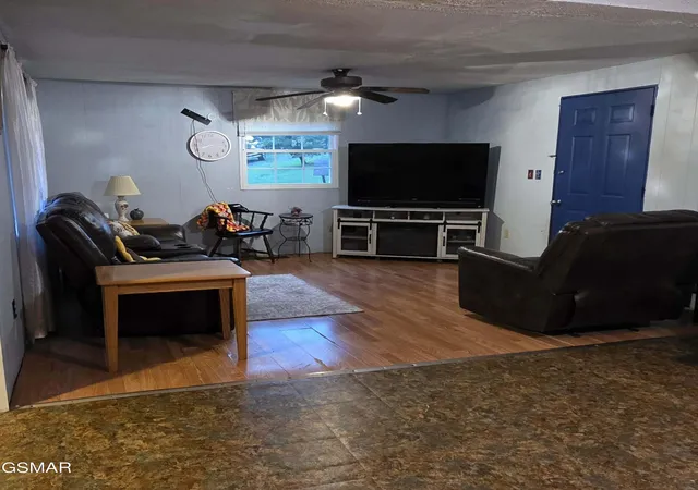 2nd image of 1220 E Dogwood Lane, Sevierville, TN 37862 | MLS# 3501197