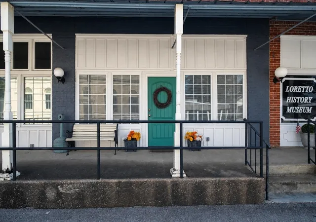 1st image of 126 Main St, Loretto, TN 38469 | MLS# 3501232