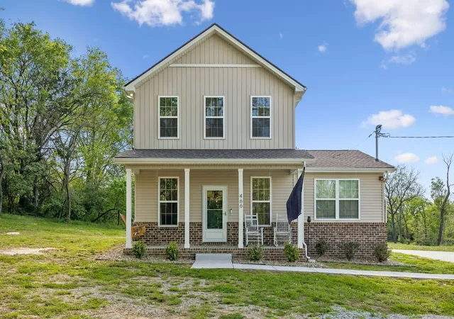 Photo 3 of Single family home for sale at 466 Mooresville Pike, Columbia, TN 38401 | MLS# 3510901 | Listing updated on 2026-09-24