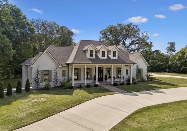 Photo 4 of Single family home for sale at 4219 Sadlersville Rd, Adams, TN 37010 | MLS# 3536018 | Listing updated on 2026-09-03