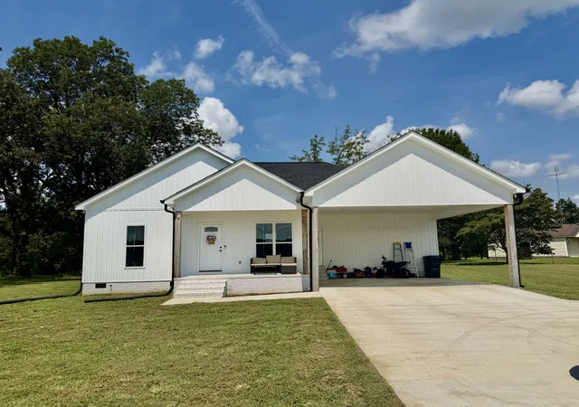 1st image of 58 Jordan Rd, Lawrenceburg, TN 38464 | MLS# 3501324