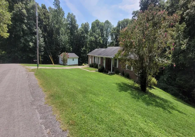 1st image of 336 Crow Rd, Dover, TN 37058 | MLS# 3501358