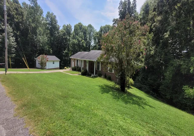 2nd image of 336 Crow Rd, Dover, TN 37058 | MLS# 3501358