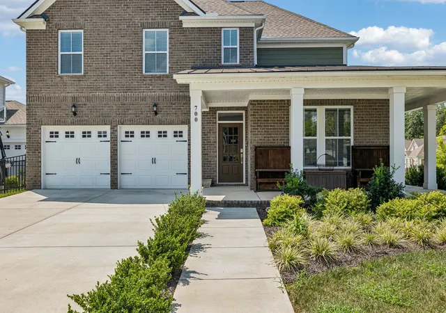 3rd image of 700 Tischer Dr, Hendersonville, TN 37075 | MLS# 3514110