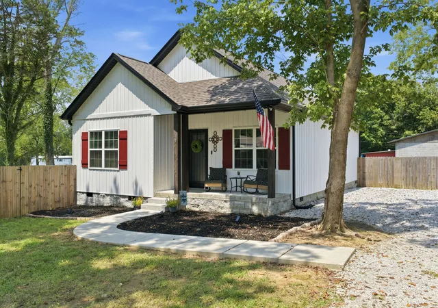3rd image of 31 Honey Ln, Estill Springs, TN 37330 | MLS# 3506112