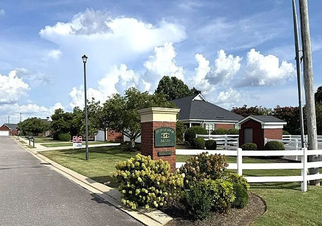 2nd image of 102 Horseshoe Ct, Shelbyville, TN 37160 | MLS# 3513804