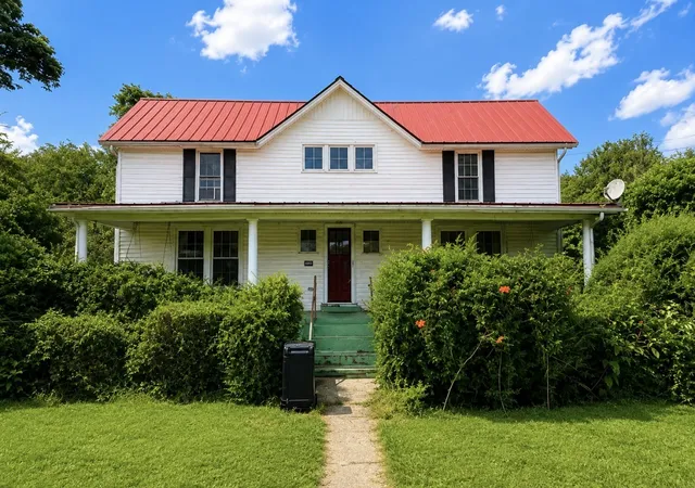 1st image of 2037 Tennessee St, Westpoint, TN 38486 | MLS# 3505842