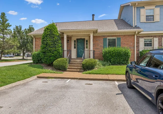 image of 833 Brentwood Pt, Brentwood, TN 37027 | MLS# 3510642