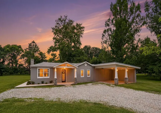 1st image of 1522 Holders Cove Road, Winchester, TN 37398 | MLS# 3501390