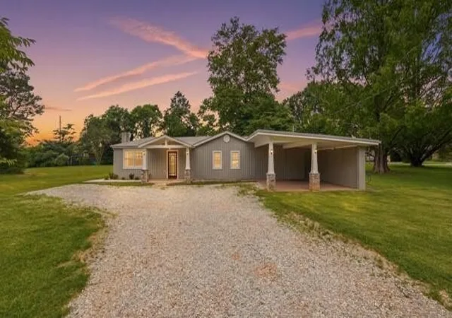 2nd image of 1522 Holders Cove Road, Winchester, TN 37398 | MLS# 3501390