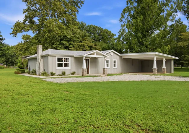 1st image of 1522 Holders Cove Road, Winchester, TN 37398 | MLS# 3501390
