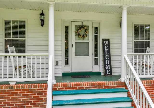 Photo 3 of Single family home for sale at 203 Brady Dr, Dickson, TN 37055 | MLS# 3510288 | Listing updated on 2026-08-29
