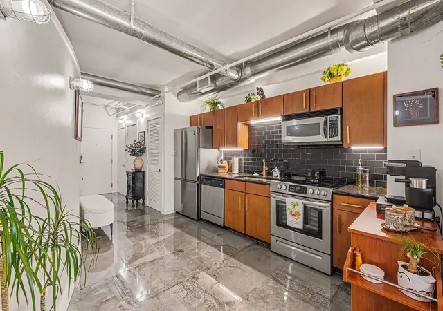 4th image of 700 Church St #803, Nashville, TN 37203 | MLS# 3514702