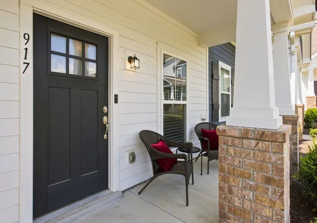 Photo 3 of Townhouse for sale at 917 Ashland Pl Dr, Nashville, TN 37218 | MLS# 3506510 | Listing updated on 2026-08-23