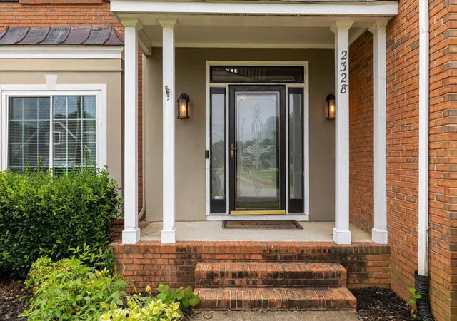 Photo 3 of Single family home for sale at 2328 Laurelton Crk Ln, Chattanooga, TN 37421 | MLS# 3508194 | Listing updated on 2026-10-08