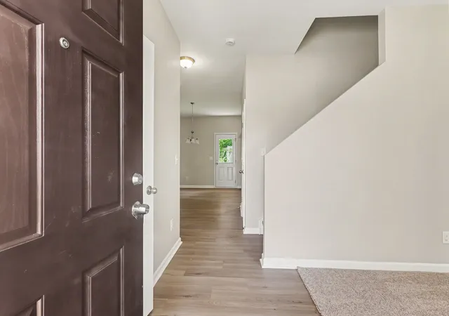 Photo 2 of Single family home for sale at 2227 Bee Hive Dr, Columbia, TN 38401 | MLS# 3509908 | Listing updated on 2026-09-25
