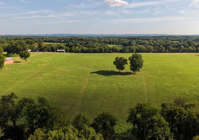 Photo 2 of Land for sale at 1334 Wallace Thompson Rd, Lewisburg, TN 37091 | MLS# 3510372 | Listing updated on 2026-08-25