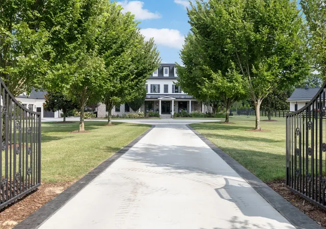3rd image of 3301 Running Springs Ct, Franklin, TN 37064 | MLS# 3505924
