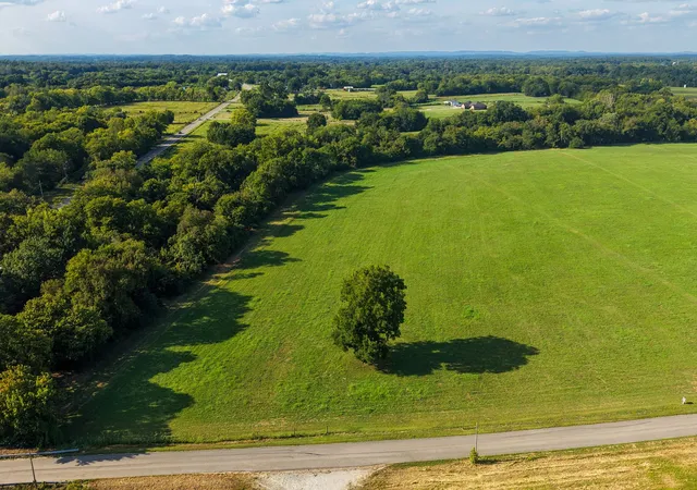 Photo 2 of Land for sale at 1304 Wallace Thompson Rd, Lewisburg, TN 37091 | MLS# 3510335 | Listing updated on 2026-08-25