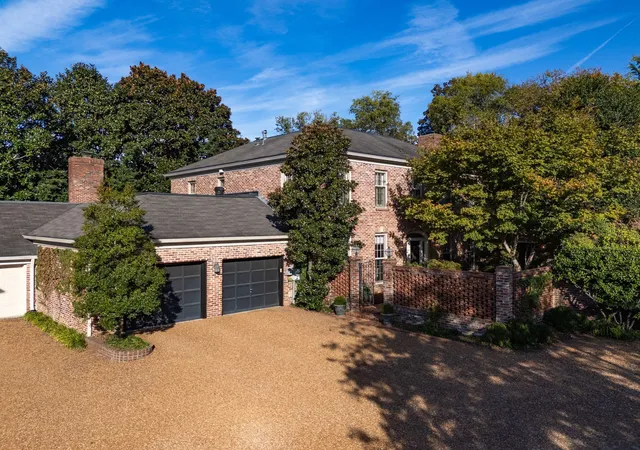 Photo 4 of Single family home for sale at 619 Woodleigh Dr, Nashville, TN 37215 | MLS# 3501464 | Listing updated on 2026-08-10