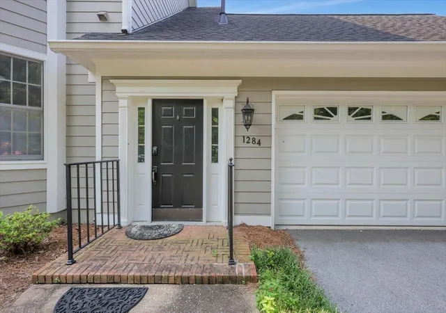 2nd image of 1284 Heritage Landing Dr, Chattanooga, TN 37405 | MLS# 3501463