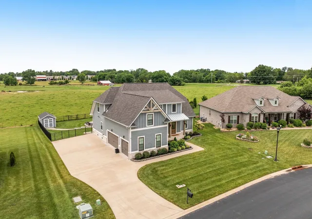 2nd image of 420 Sheas Way, Clarksville, TN 37043 | MLS# 3510930