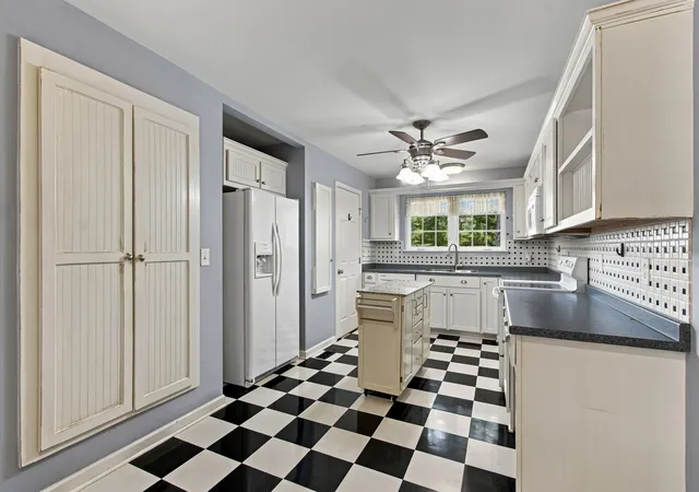 5th image of 1501 Rebecca Dr, Chapel Hill, TN 37034 | MLS# 3506179