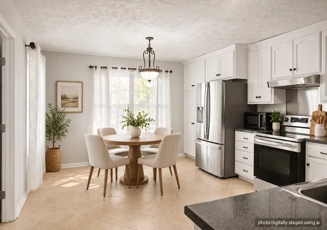 Photo 3 of Single family home for sale at 106 Tara Dr, Unionville, TN 37180 | MLS# 3509977 | Listing updated on 2026-10-01