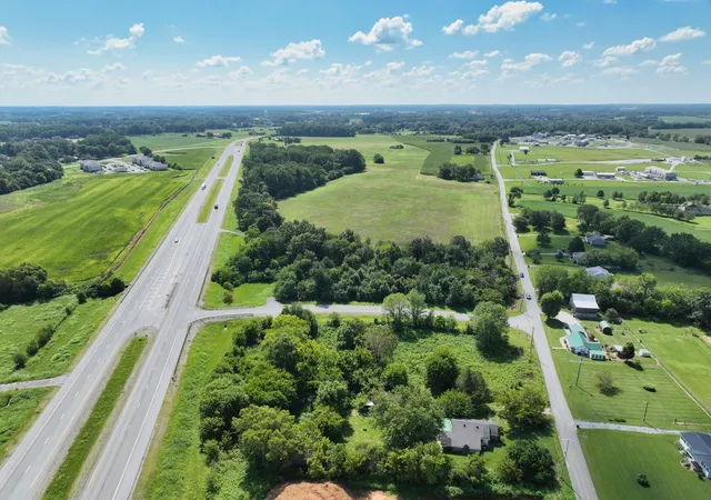 2nd image of 233t T G T Rd, Portland, TN 37148 | MLS# 3502078