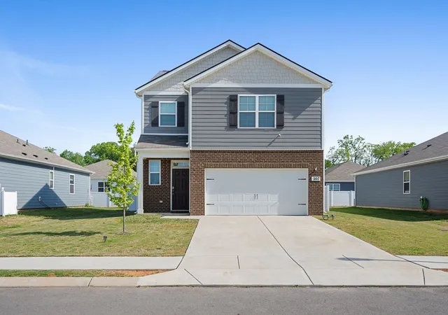 3rd image of 207 River Forest Dr, Chapel Hill, TN 37034 | MLS# 3513576