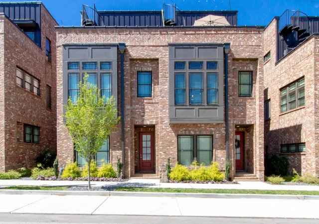 Photo 1 of Townhouse for sale at 713b 26th Avenue N, Nashville, TN 37208 | MLS# 3506513 | Listing updated on 2026-08-11