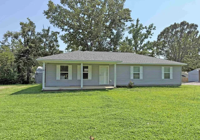 1st image of 60 Prince Pl, Savannah, TN 38372 | MLS# 3502118