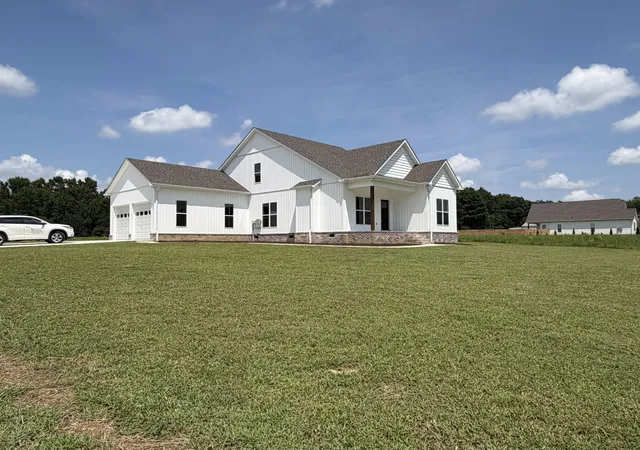 1st image of 234 Lantz Rd E, Lawrenceburg, TN 38464 | MLS# 3507958