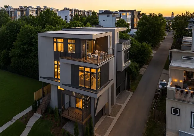 1st image of 1006a Southside Ave, Nashville, TN 37203 | MLS# 3510922